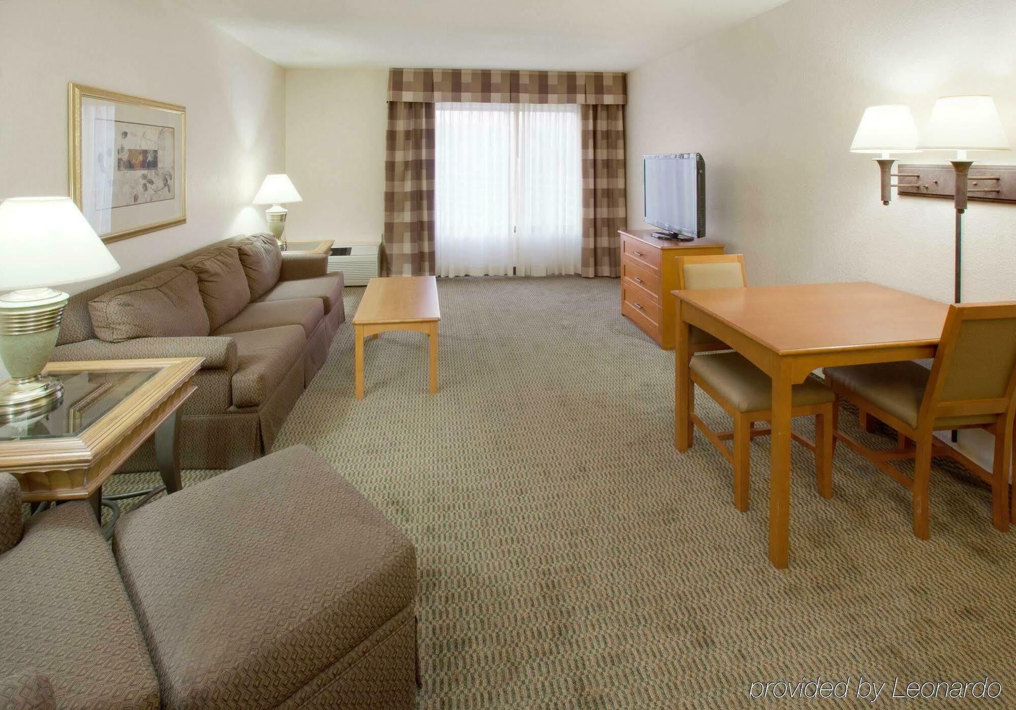 Holiday Inn Coralville - Iowa City By Ihg Zewnętrze zdjęcie